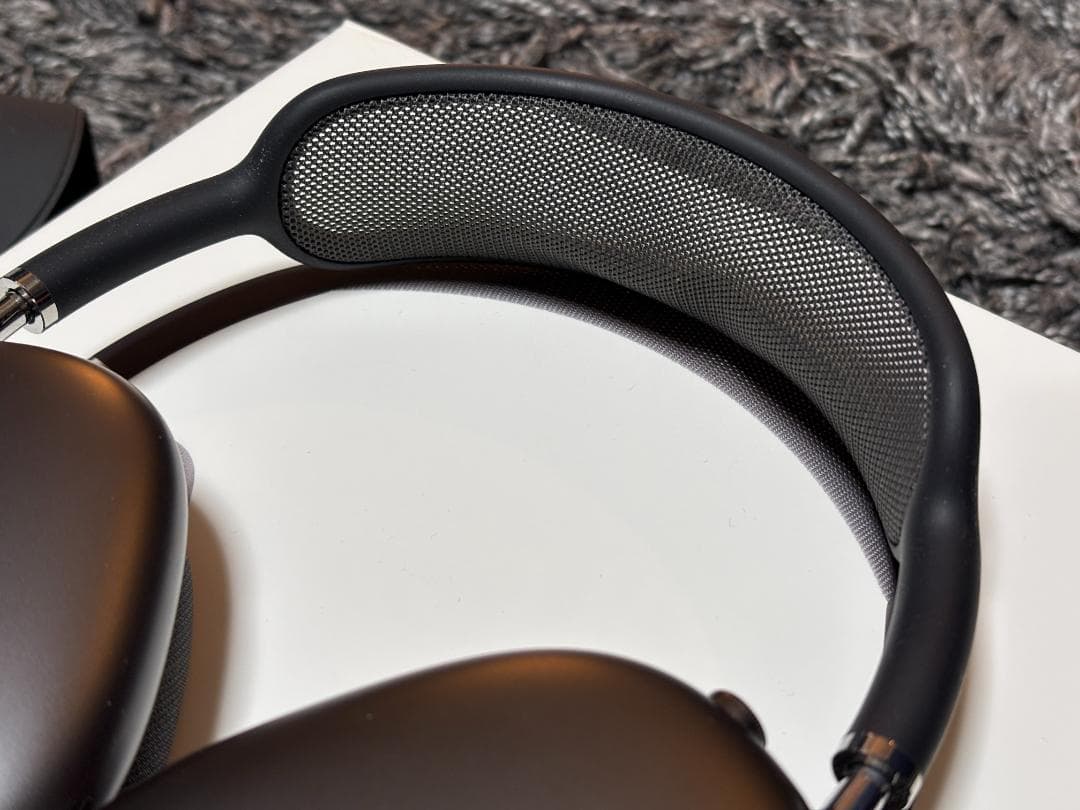 AirPods Max スペースグレー 美品 + おまけケース付き