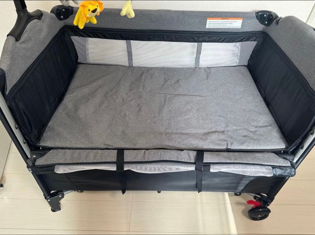 ベビーベッド john life 折りたたみ可 プレイヤード