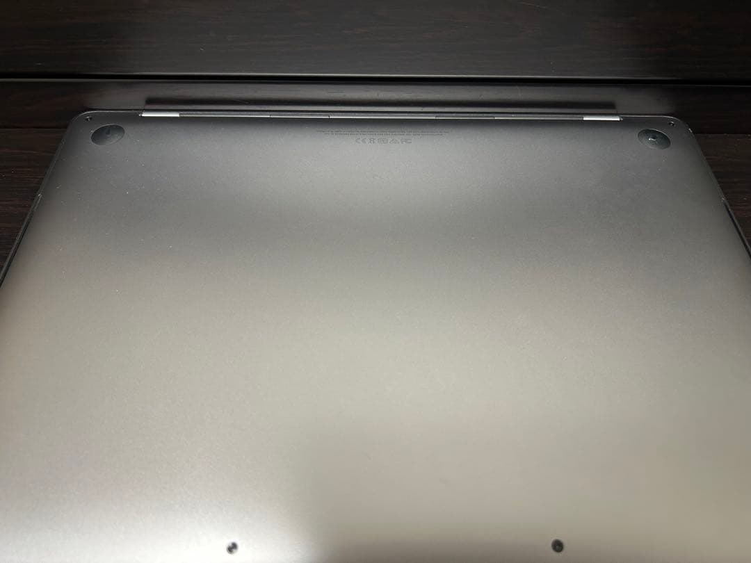 MacBook Pro 2018 13インチ タッチバーモデル