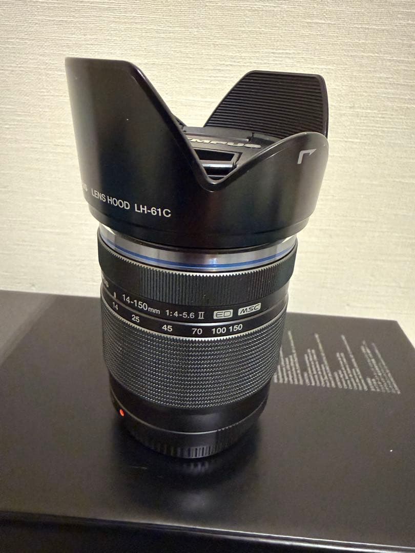 E-M5 Mark III本体+12-45㎜ F4.0 PRO+レンズ2本etc