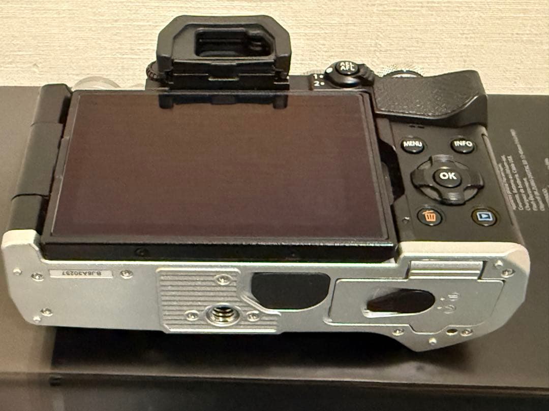 E-M5 Mark III本体+12-45㎜ F4.0 PRO+レンズ2本etc