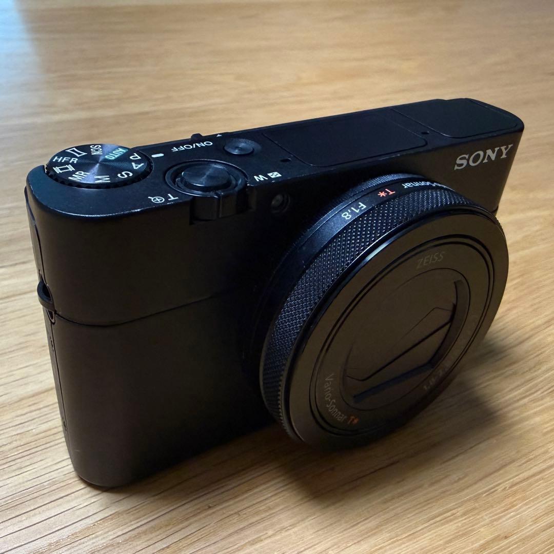 美品 SONY デジタルカメラ Cyber-shot DSC-RX100M5