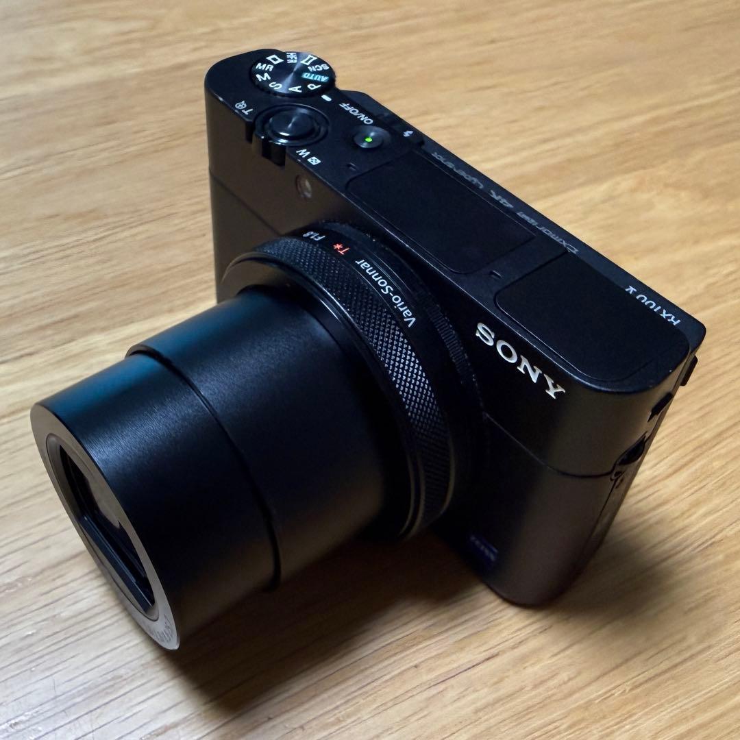 美品 SONY デジタルカメラ Cyber-shot DSC-RX100M5