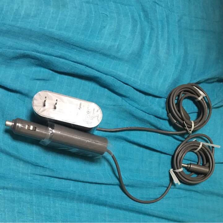 ダイソンACアダプター 室内用、車載用セット、純正品