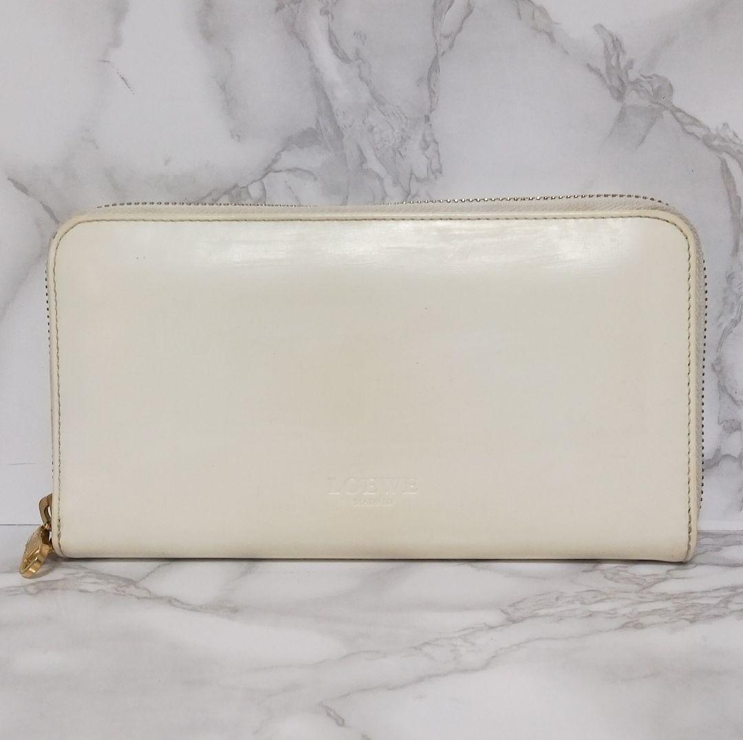 LOEWE 長財布 ラウンドファスナー レザー アイボリー系 上品