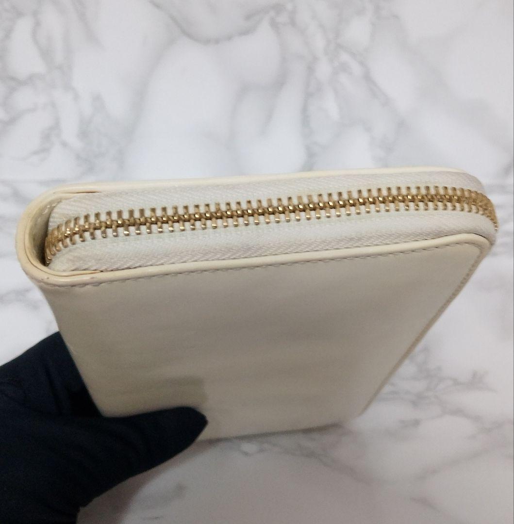 LOEWE 長財布 ラウンドファスナー レザー アイボリー系 上品