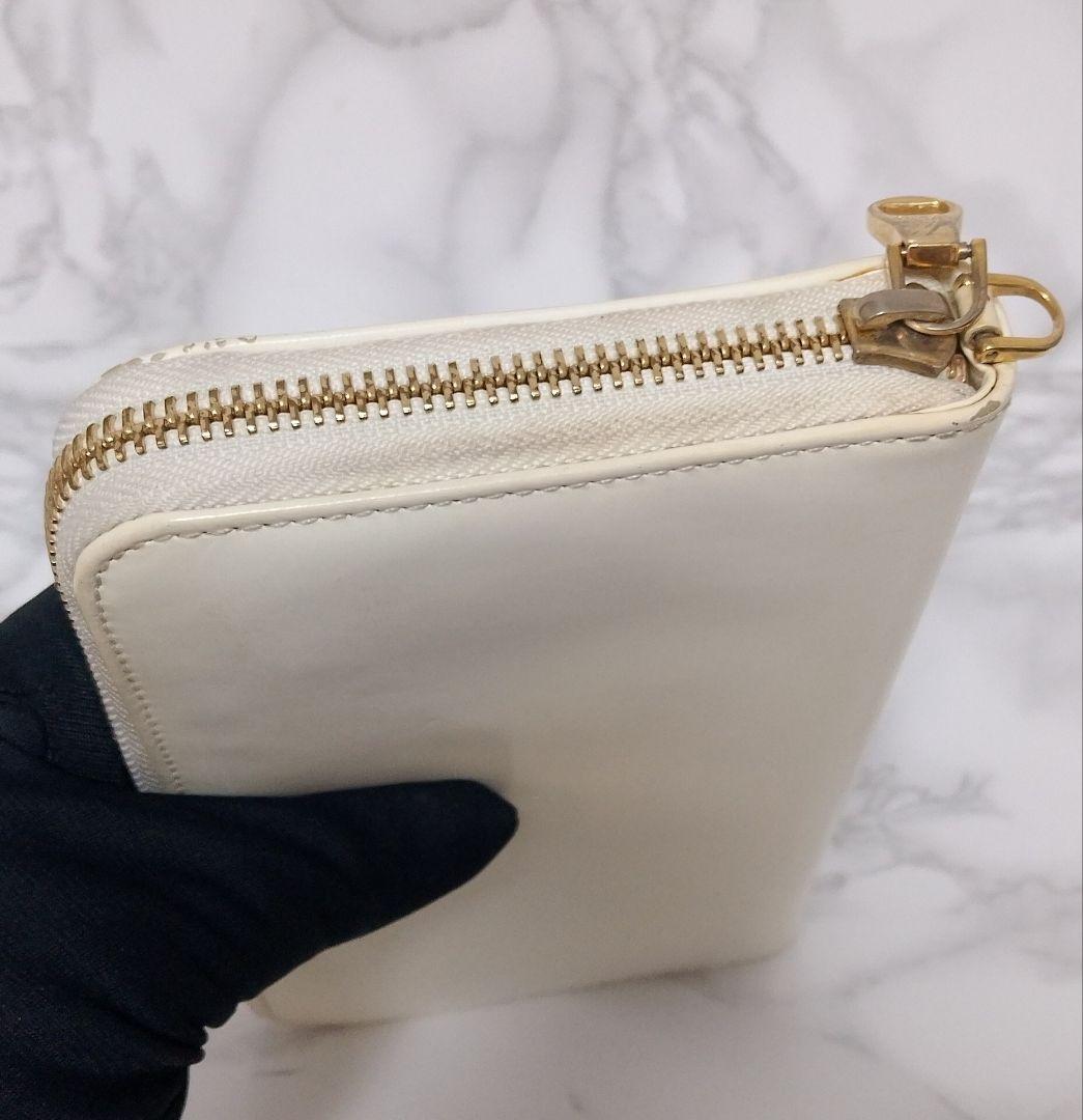 LOEWE 長財布 ラウンドファスナー レザー アイボリー系 上品