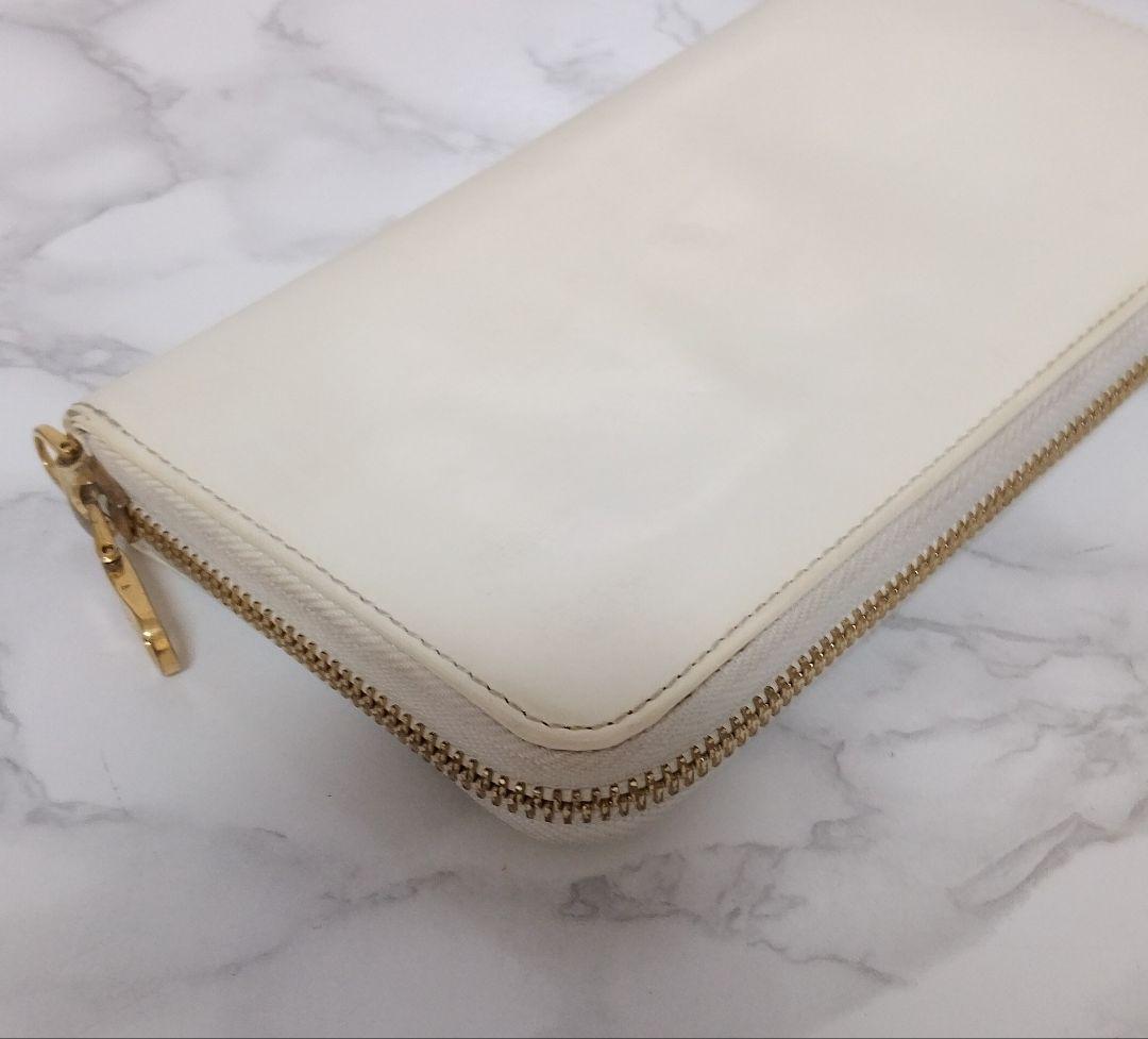 LOEWE 長財布 ラウンドファスナー レザー アイボリー系 上品