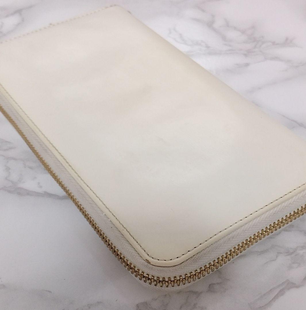 LOEWE 長財布 ラウンドファスナー レザー アイボリー系 上品