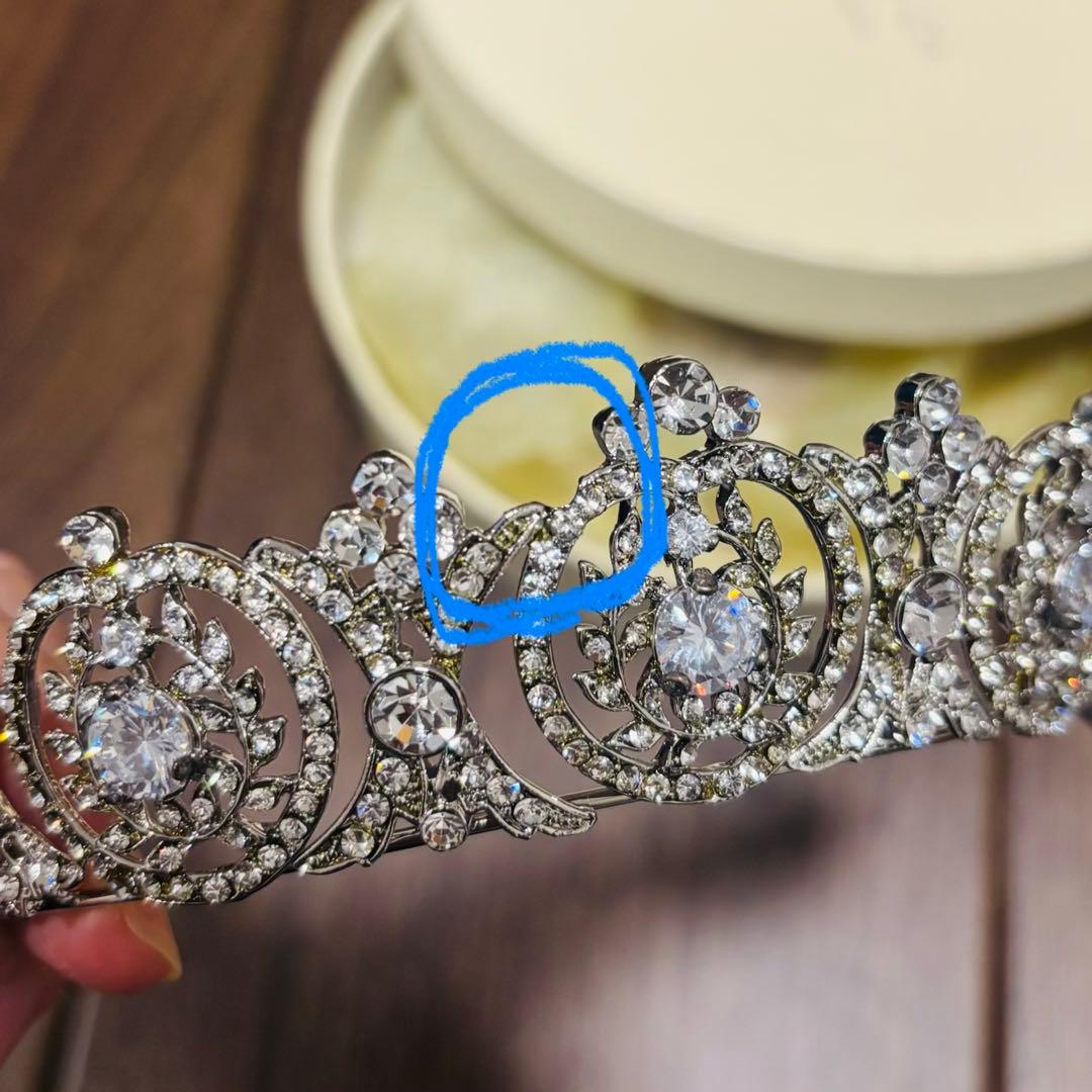 e♡　Ivory&Co ティアラ ★ Eugenie