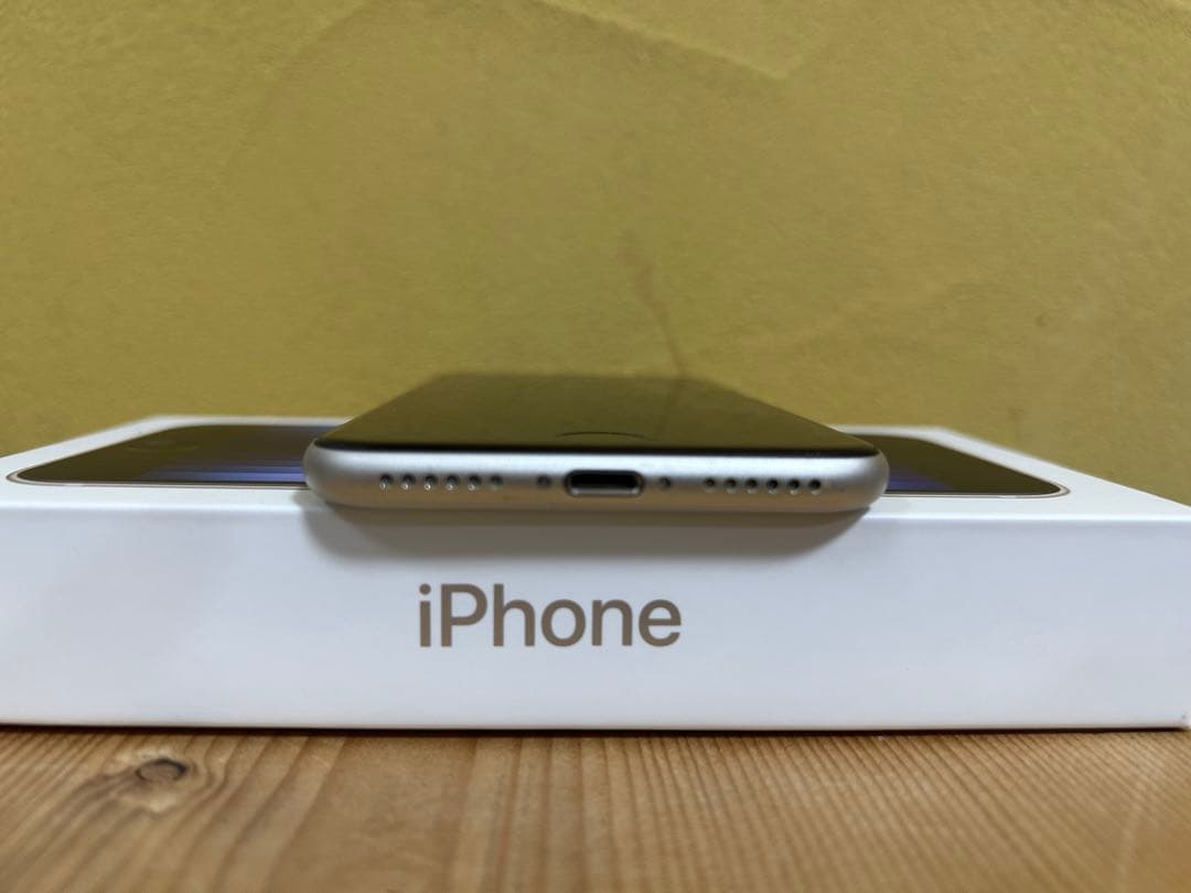 iPhone SE3 128G 本体