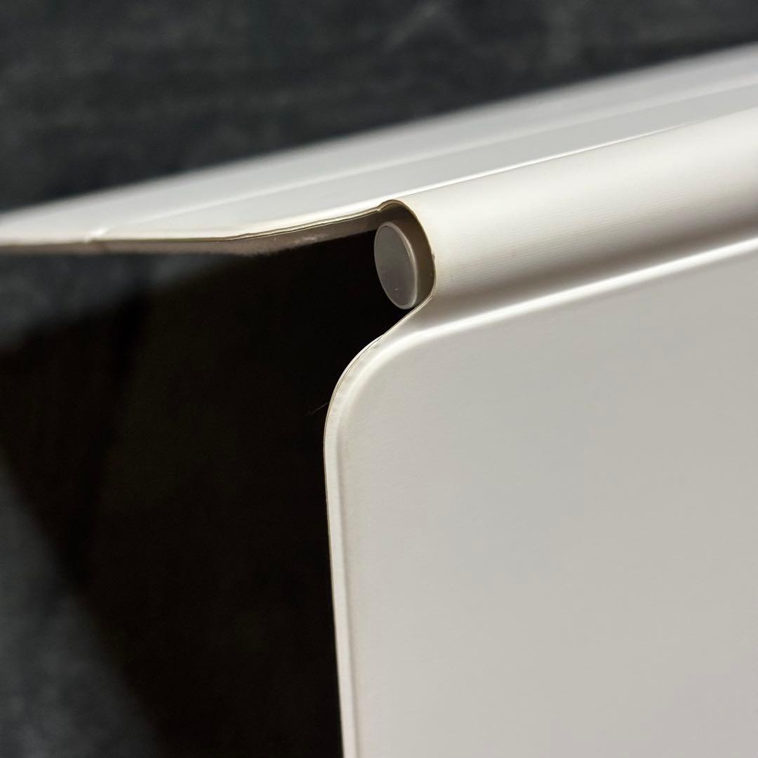 キーボード iPad Pro 12.9 / Air 13 Magic Keyboard