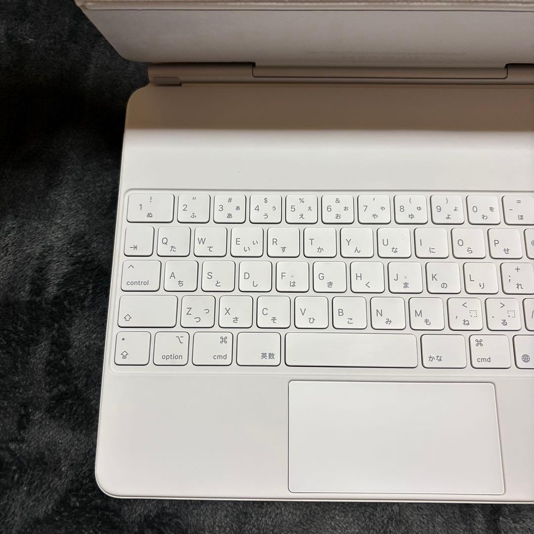 キーボード iPad Pro 12.9 / Air 13 Magic Keyboard