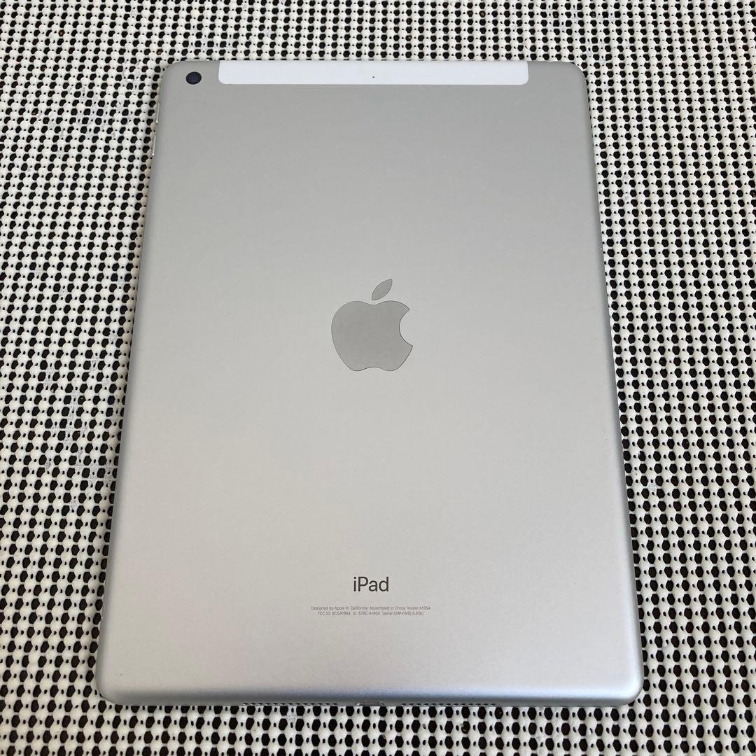 60 極美品新品級☆電池ほぼ新品☆iPad6 第6世代 32GB SIMフリー☆