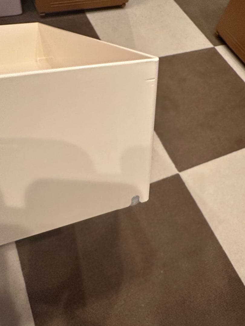 タッパーウェア　Tupperware　スーパーチェスト　クリーム　2段引き出し