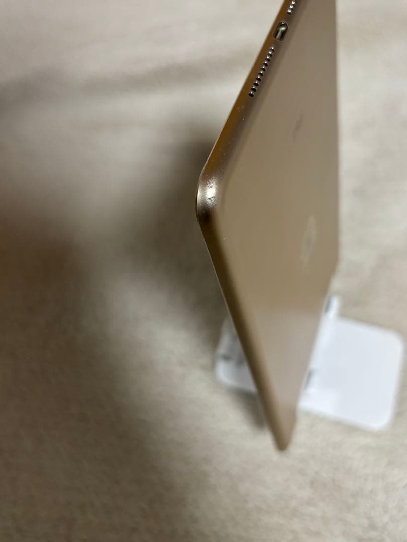 iPad mini 4 ゴールド 64GB wifi セルラーsimフリー