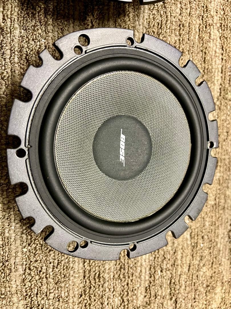 ボスBOSE 1070カースピーカーミットのみ