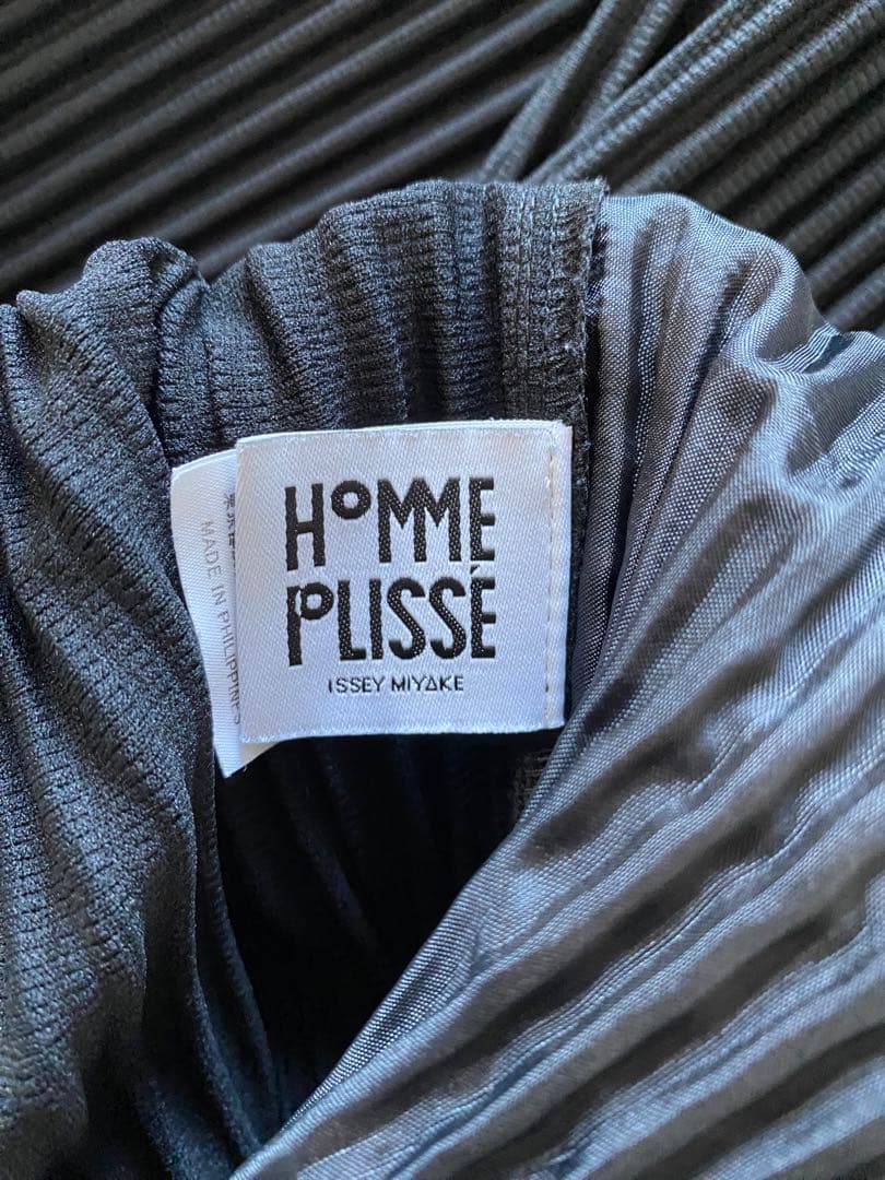 HOMME PLISSÉ ISSEY MIYAKE セットアップ ブラック