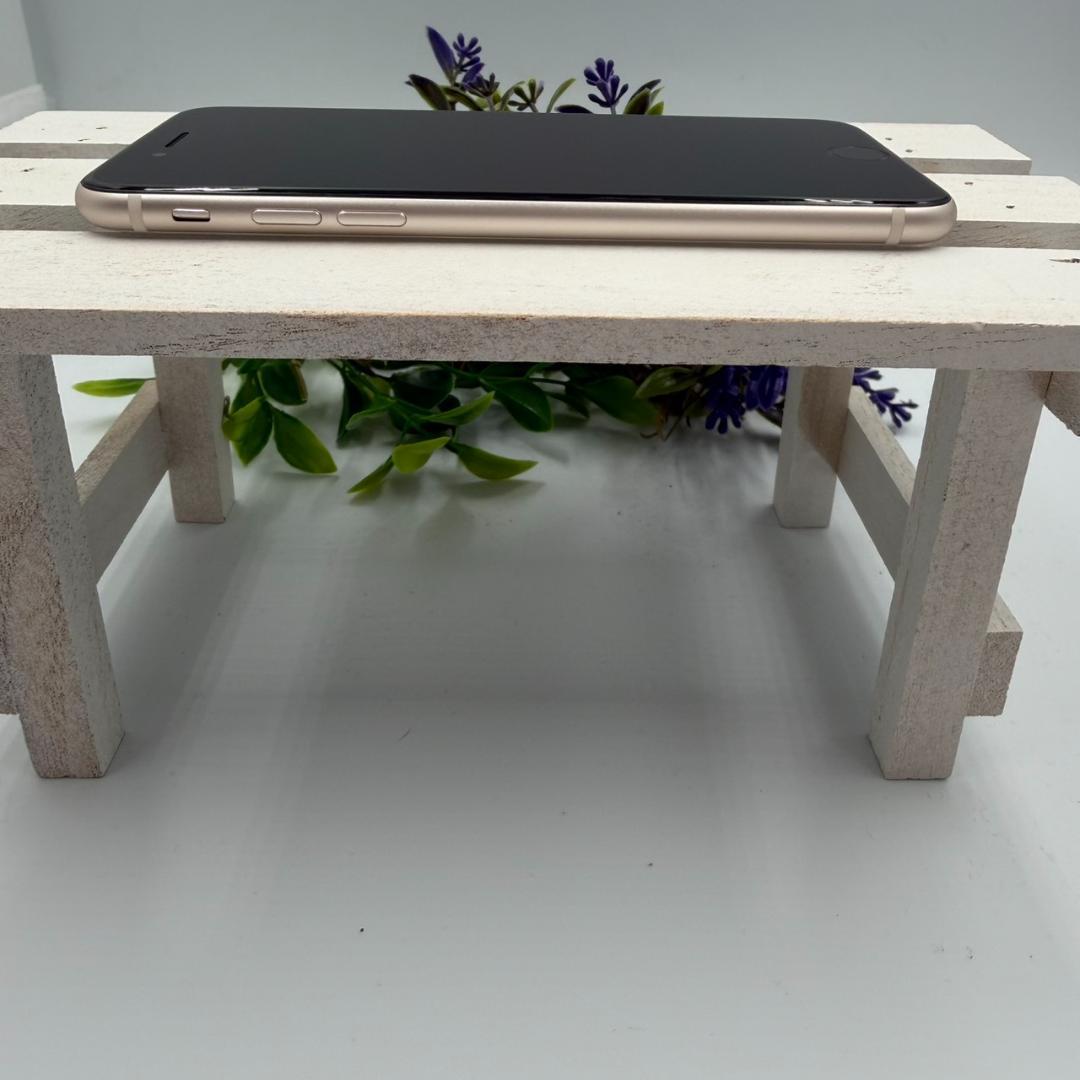 iPhone SE第3世代 64GB スターライト 414