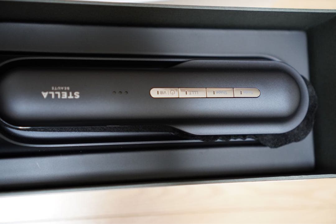 STELLA BEAUTE レーザー＆EMSリフトブラシPRO