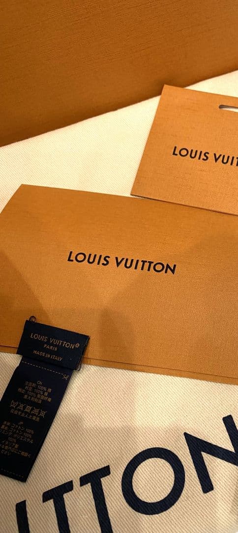 ムラ様正規店購入LOUISVUITTON　バケットハット　オンリーLV