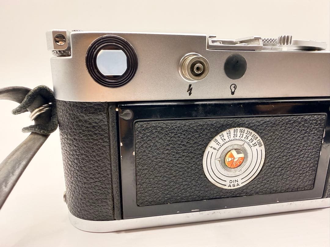 フィルムカメラ Leica M3 + Minolta M-Rokkor 40mm f/2