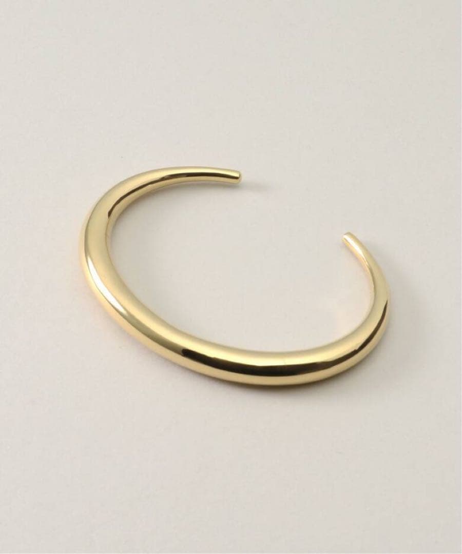 ガブリエラ アルティガス　INFINITE TUSK CUFF Cバングル