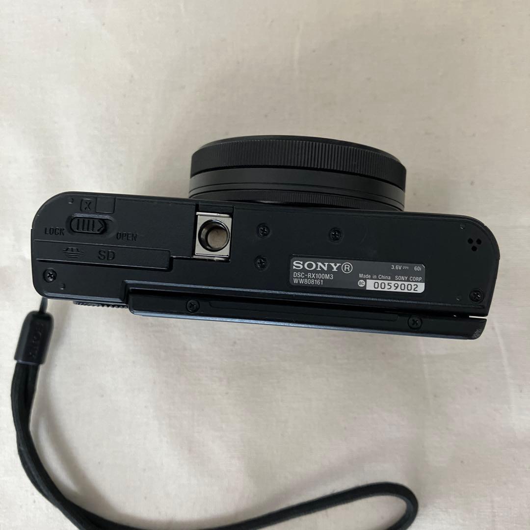 SONY サイバーショット　DSC-RX100M3