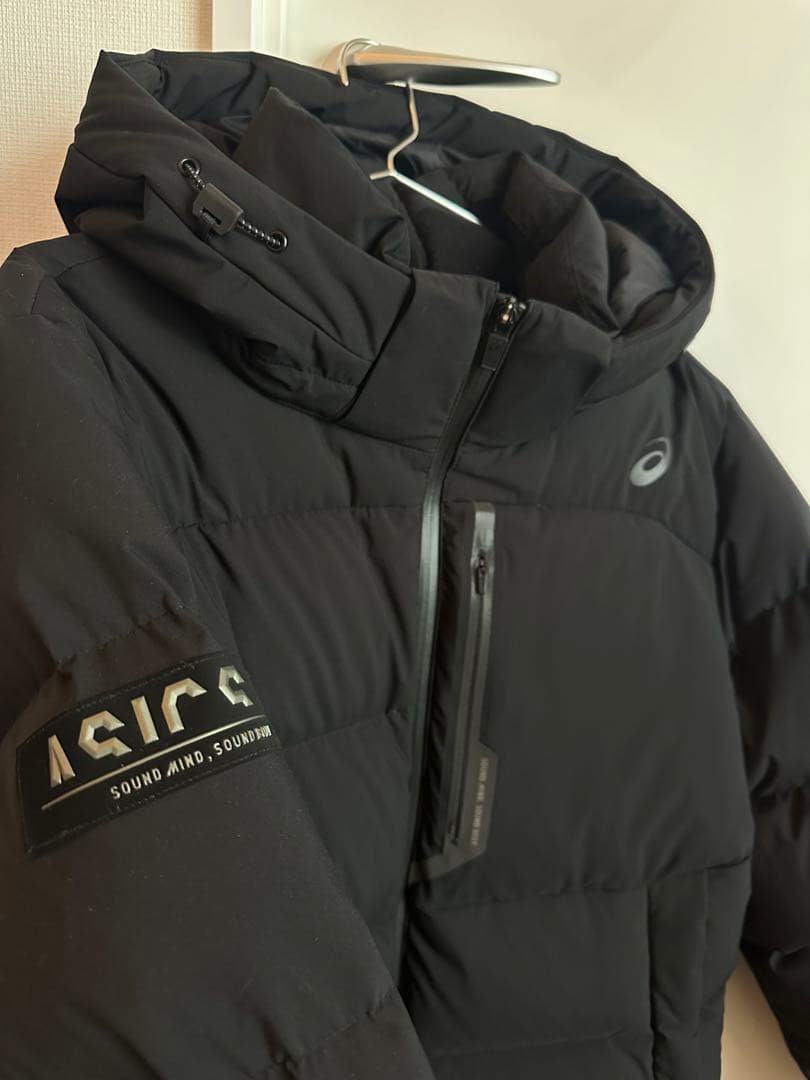 asics ダウンジャケット ユニセックス Mサイズ