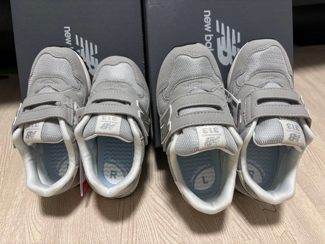 ニューバランス　313 グレー　キッズスニーカー 2足セット　16 16.5