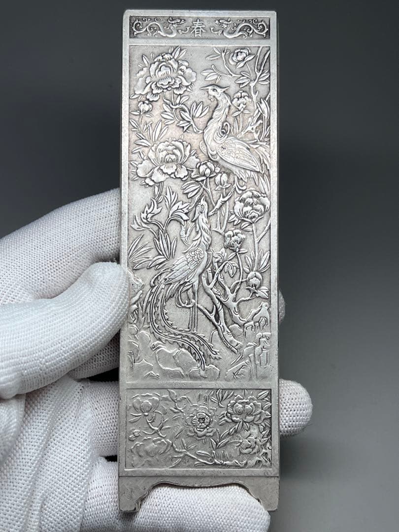 中国美術　春夏秋冬4枚セット　文鎮　金属工芸　浮彫　刻印あり　厚重　コレクション