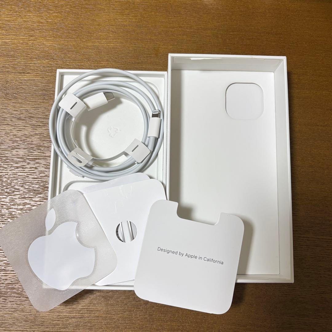 Apple iPhone 13 スターライト 本体 充電ケーブルiFace付き