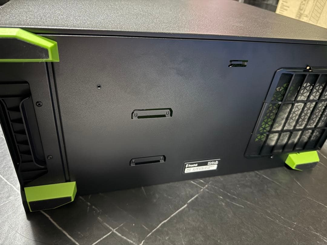 ぽ*て様 Core i5 11500マザボ＆Fractal popair ツクモ