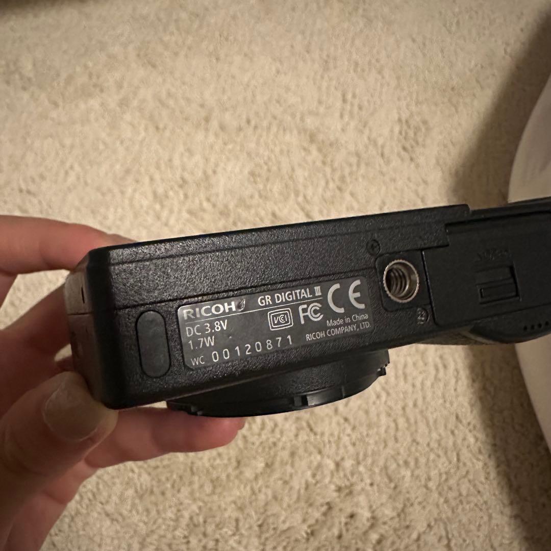 デジタルカメラ RICOH GR DIGITAL III