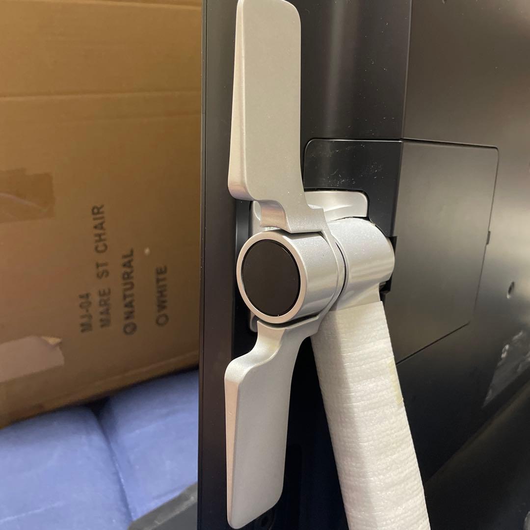 Wacom 液晶タブレット Cintiq 24HD DTK-2400 　ペン付き