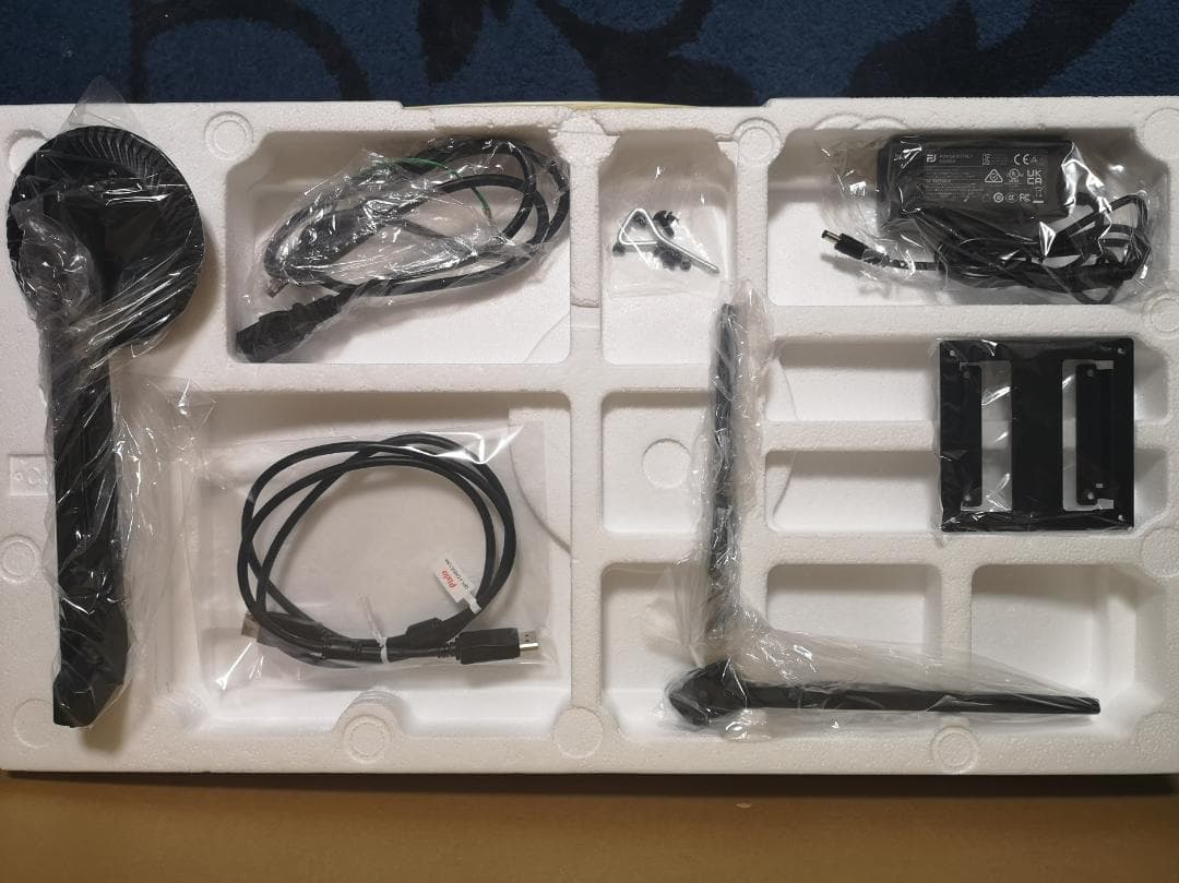 Pixio PX27U Wave ゲーミングモニター 27型 4K 美品