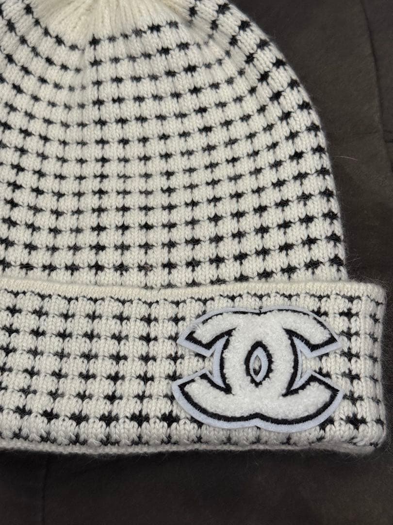 CHANEL チェック柄ニット帽　新品　未使用