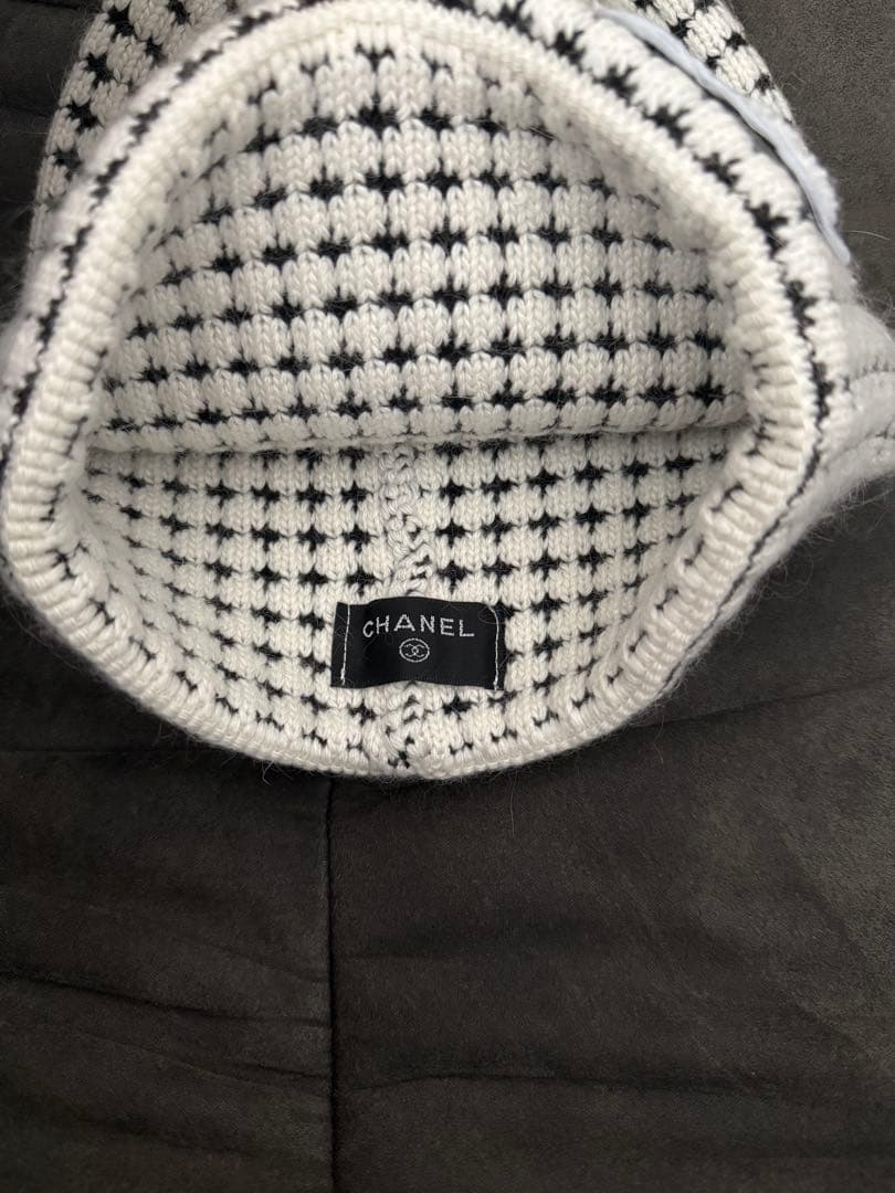 CHANEL チェック柄ニット帽　新品　未使用