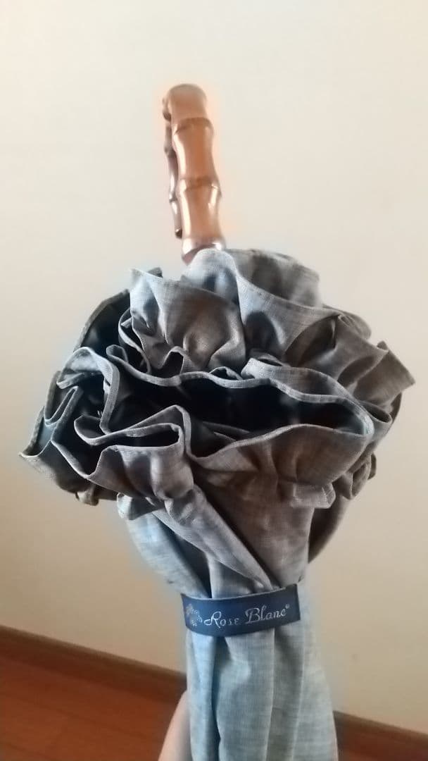 Rose Blanc フリル付き折りたたみ傘 グレー