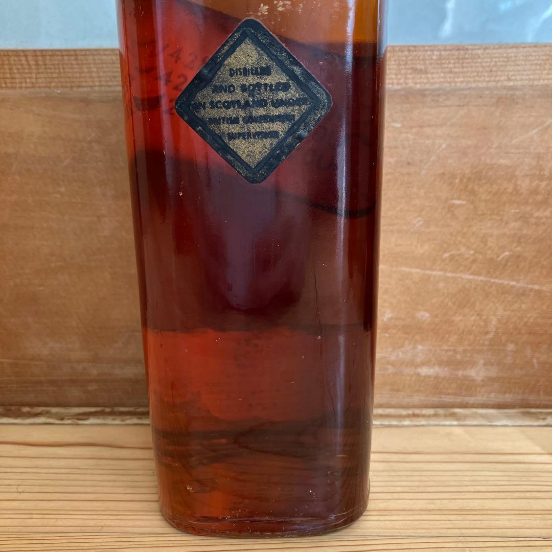 ジョニーウォーカー ブラックラベル 金キャップ 750ml ３本セット