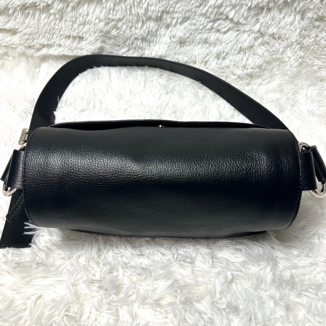 【極美品・未使用級】BEARDSLEY 2way レザーボディバッグ ブラック