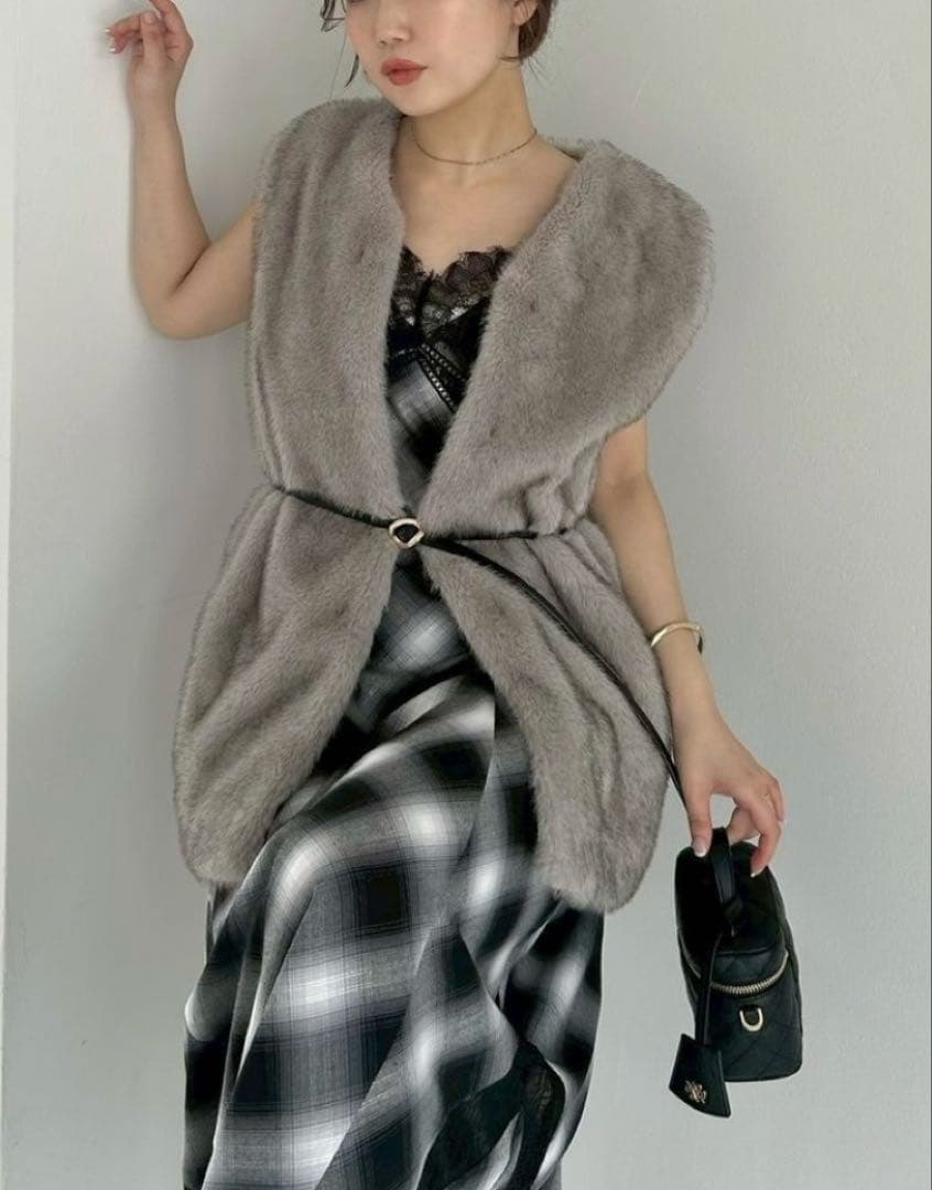 初売りセール！FRAY I.Dレーストリムスリップワンピース　ほぼ新品　本日限定