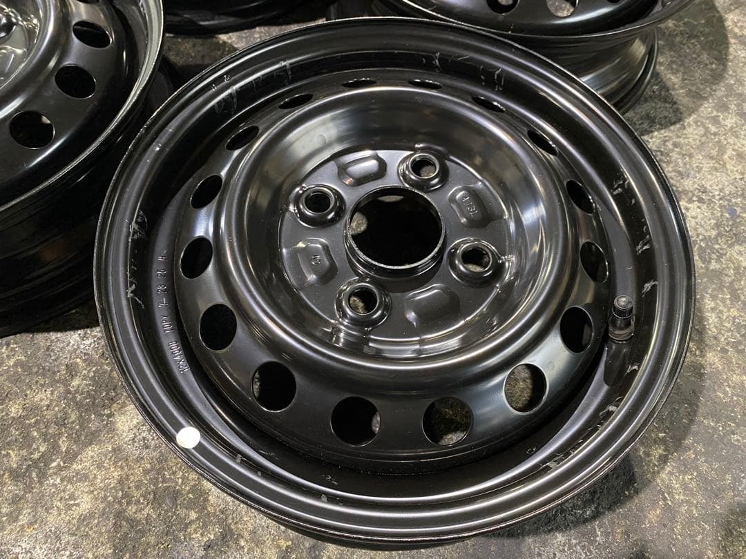 大阪 引取可 箱付 12インチ スチールホイール カバー 4本セット