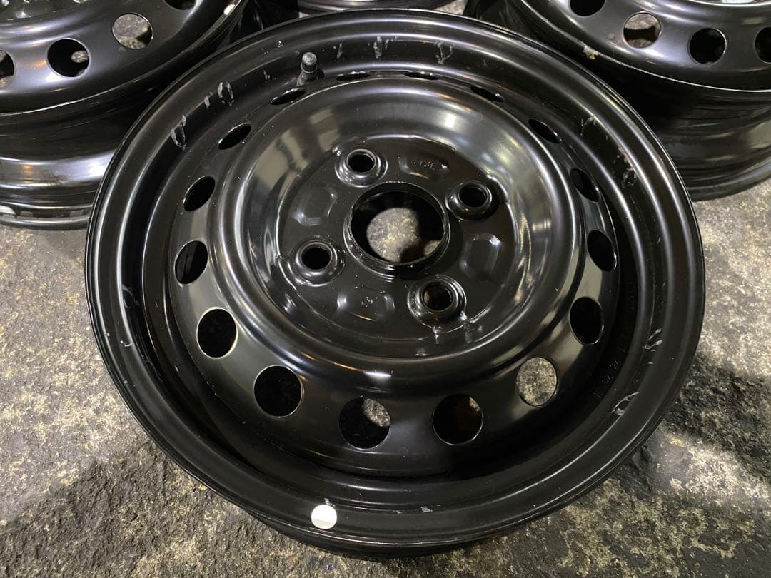 大阪 引取可 箱付 12インチ スチールホイール カバー 4本セット