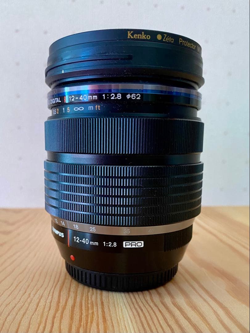 OLYMPUS M.Zuiko 12-40mm PRO 1:2.8 ズームレンズ