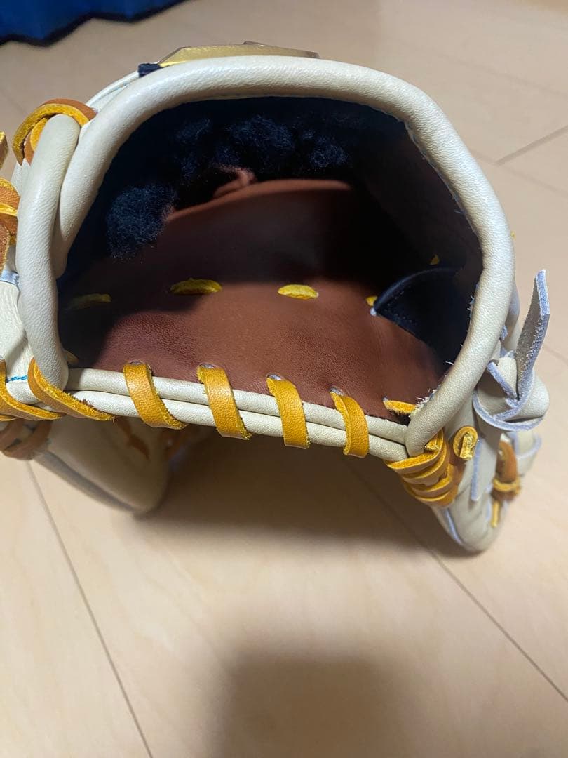 【108】硬式用グラブ 内野手用 プロエッジ（SSK）右投げ　キャメル