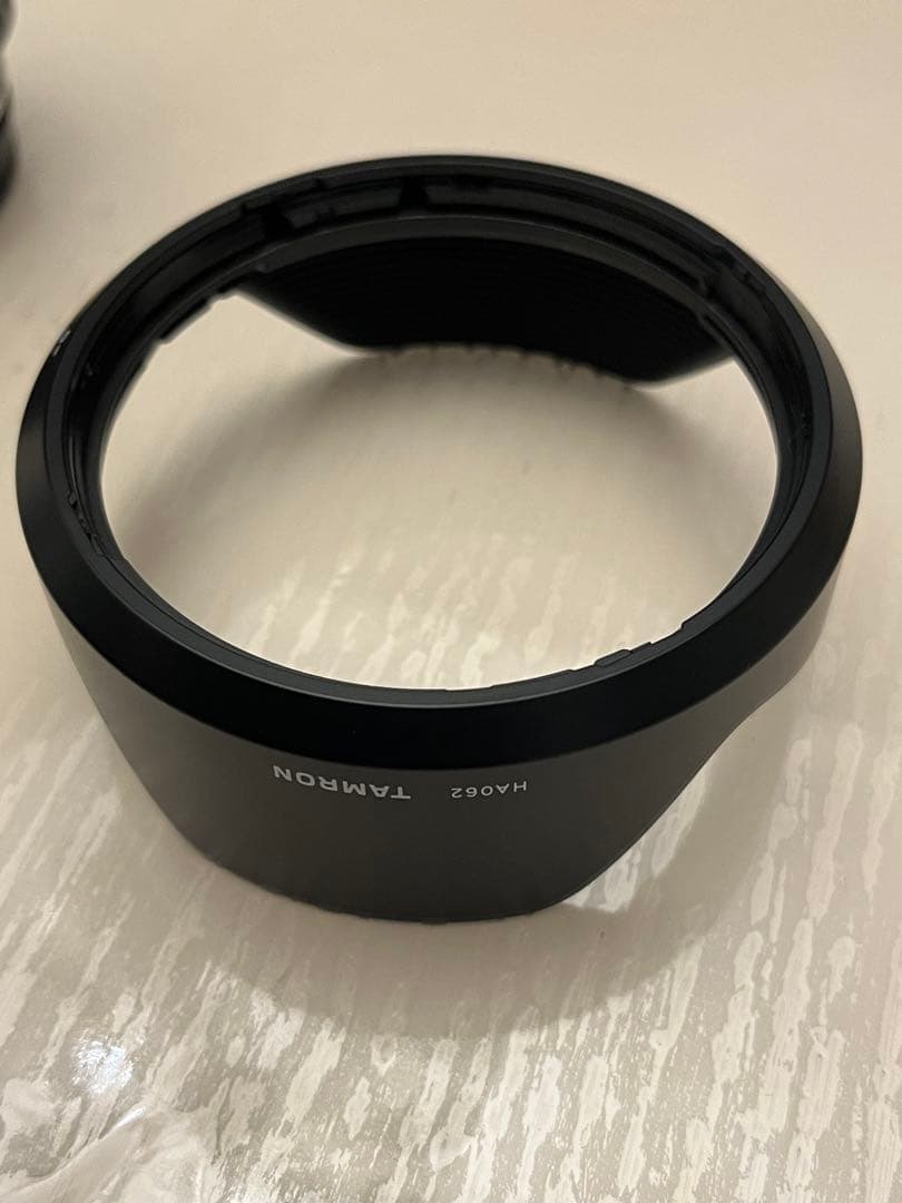 極美品TAMRON 20-40mm F/2.8 Di III VXDズームレンズ