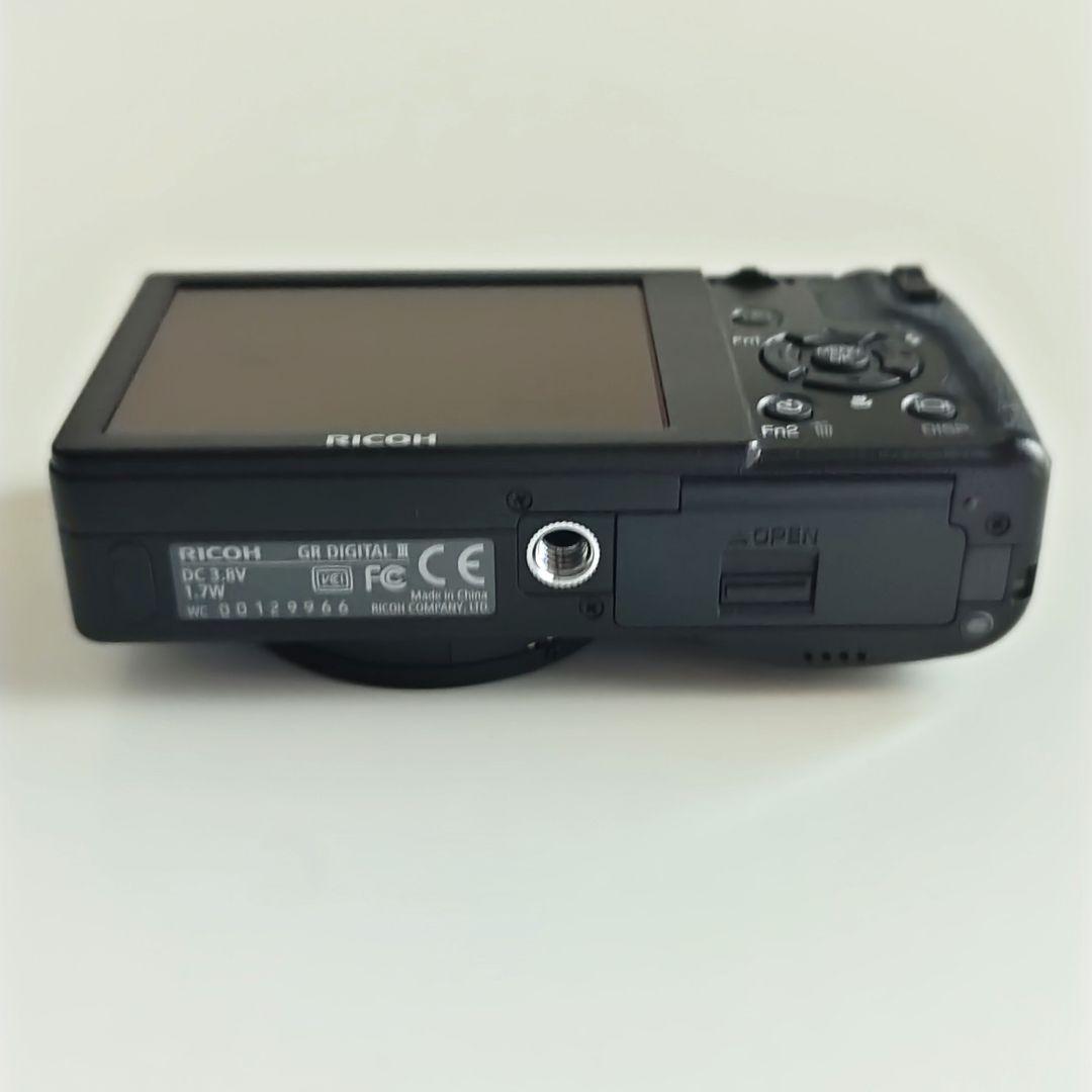 RICOH GR DIGITAL Ⅲ リコー　デジカメ