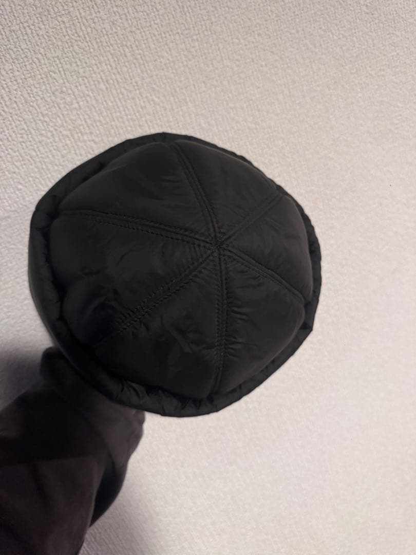 PRADA ブラック ナイロンビーニー Lサイズ