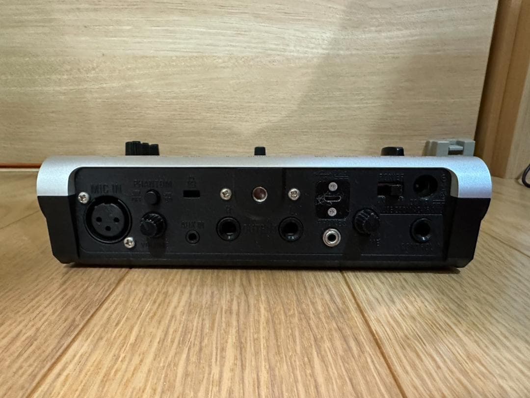 ZOOM V3 ボーカルエフェクター